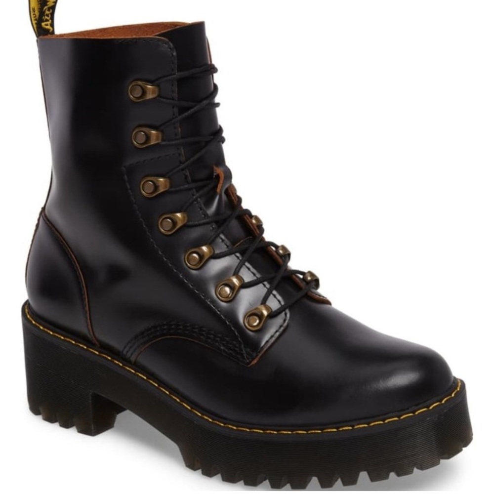 DR. MARTENS Leona Heeled Boots black size 7